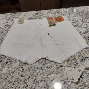 Women's 501 Levi's shorts Size 10 (30)